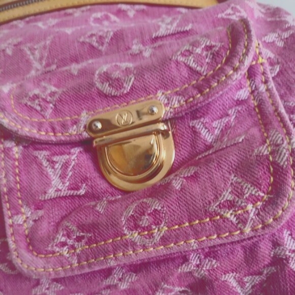π―% Authentic Louis Vuitton Baggy gm in Pink Denim π - Picture 9 of 15
